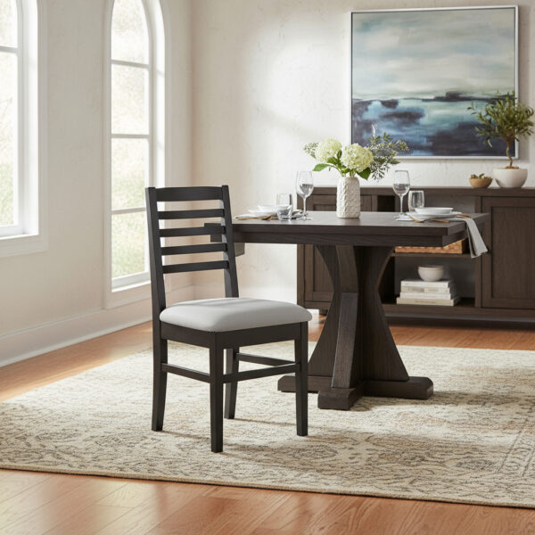 Silla Pacifico. Pino Lustrada. Asiento Tapizado Respaldo Mad