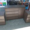 Combo Comoda Chiffonier 4 Cajones, 1 Puerta + 2 Mesas De Luz