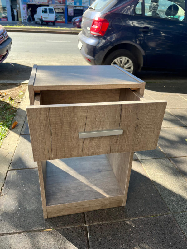 Mesa De Luz. 1 Cajon, 1 Estante- 60 X 38 X 34- Melamina