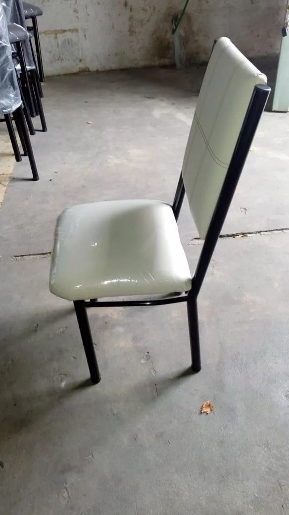 Silla Caño 1 1/4 Reforzada Fantasia Asiento Y Resp Tapizado