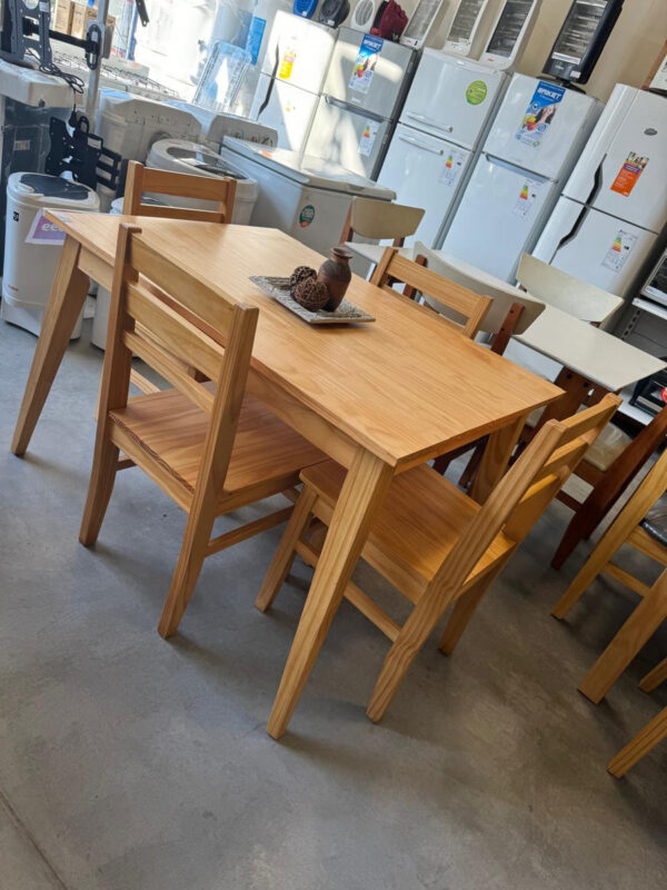 Mesa Comedor Escandinava 1.20 X 90 + 4 Sillas Atlantic- Pino