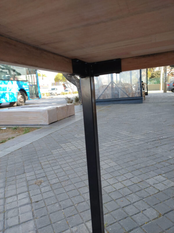 Mesa Cocina Comedor 1.40 X 80. Tapa Paraiso Base De Caño 4 P