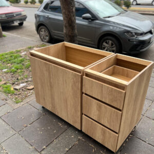 D_683106-MLA86286647443_062025-F.jpg Bajo Mesada 2 Puertas, 3 Cajones. Sin Manijas. Melamina Delf