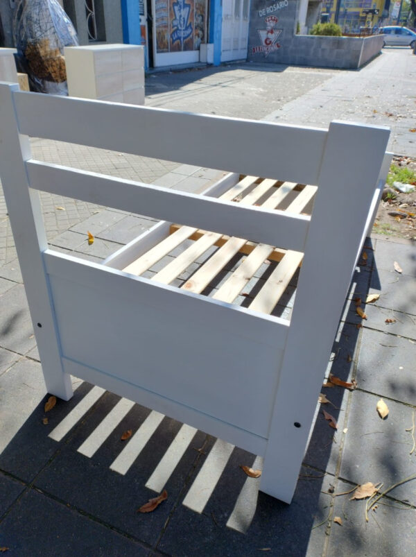 Cama 1 Plaza 0.80 Mts- Pino Lustrado- Cod. 202- Pacifico