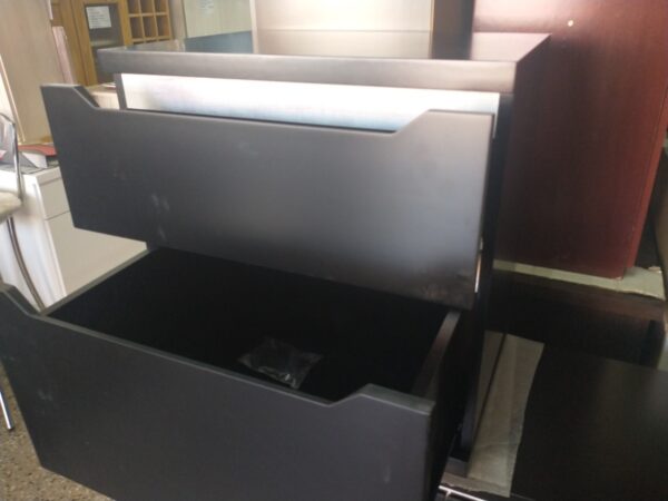 Mesa De Luz Laqueada Con 2 Cajones Corred. - Duna- 55-57-38