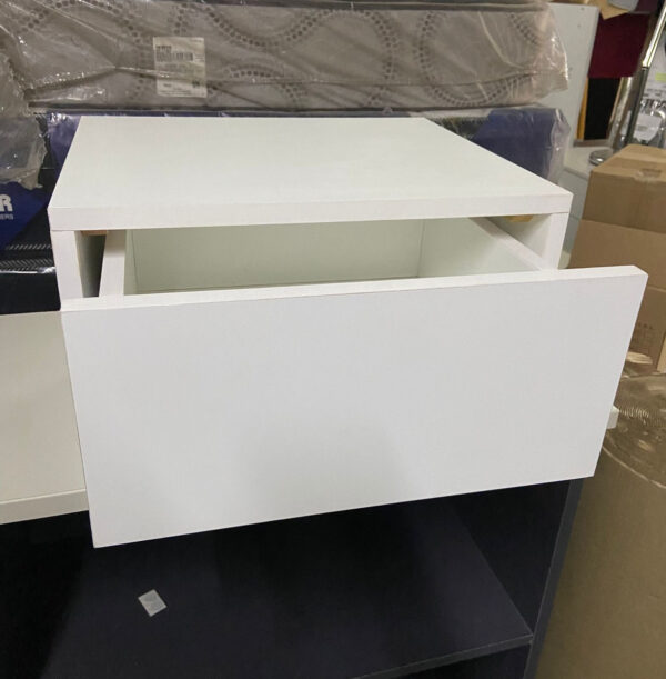 Mesa De Luz Flotante. 1 Cajon, 1 Espacio- 38 X 28 X 32