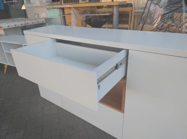 Bahiut Rack Vajillero Organizador Itaca- 1.50 X 87 Cod. 1000