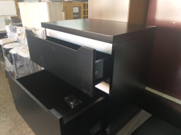 Mesa De Luz Laqueada Con 2 Cajones Corred. - Duna- 55-57-38