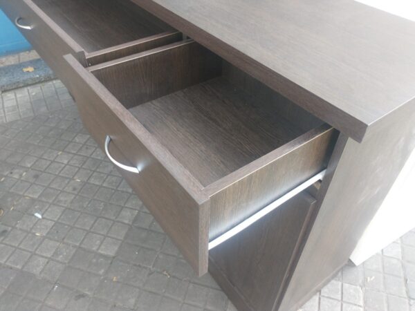 Bahiut Vajillero Melamina 1.80 X 0.90 4 Puertas 3 Cajones