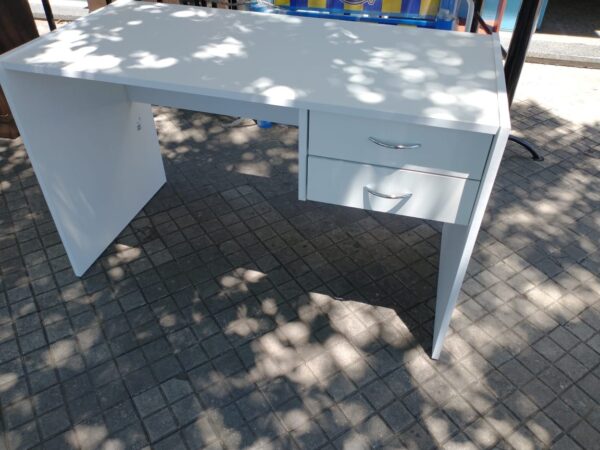 Mesa Escritorio Pc- 2 Cajones Melamina 18 Mm. 120cm Cod 901