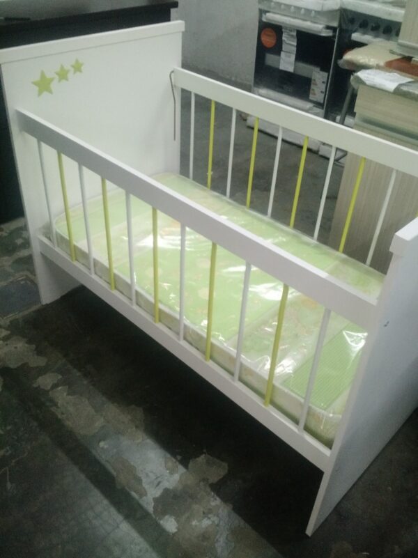 D_826985-MLA27206335412_042018-F.jpg Cuna Roll Con Baranda Deslizables. Melamina- Cod. 540