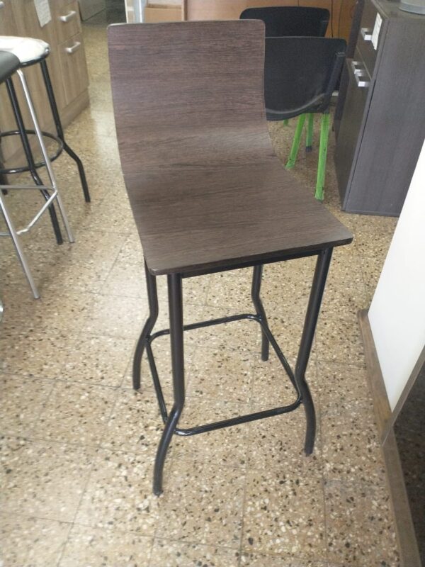 Taburete Banqueta Alta- Asiento Y Respaldo De Madera. Bari