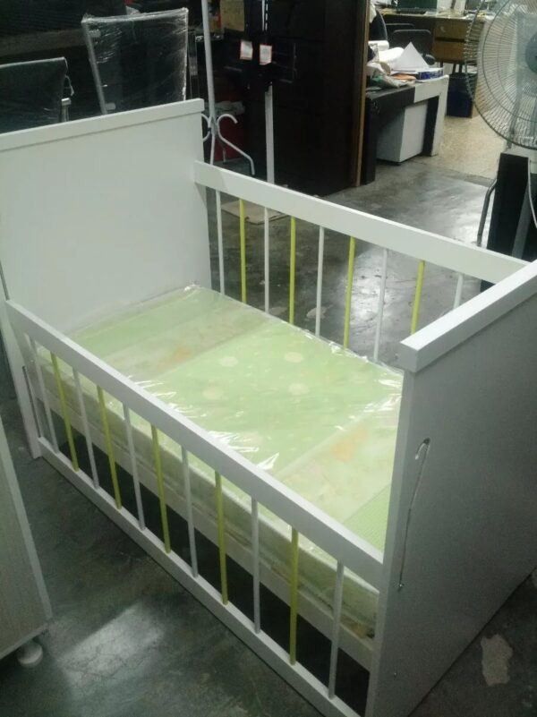 Cuna Roll C- Baranda Deslizables. Melamina + Colchon 120- 55