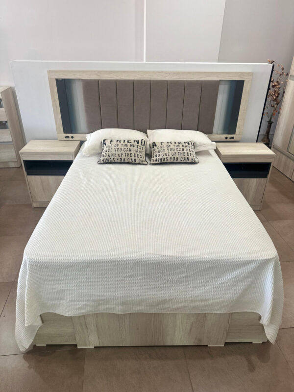 D_862040-MLA78788695691_082024-F.jpg Respaldo P- Sommier Tapizado Kyomu C/ Luz Led, Usb Y Vidrio