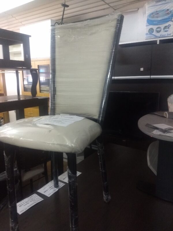 D_896332-MLA29459996355_022019-F.jpg Sillas Caño Reforzada. Paris C- Resp Tapiz. Caño Pintado