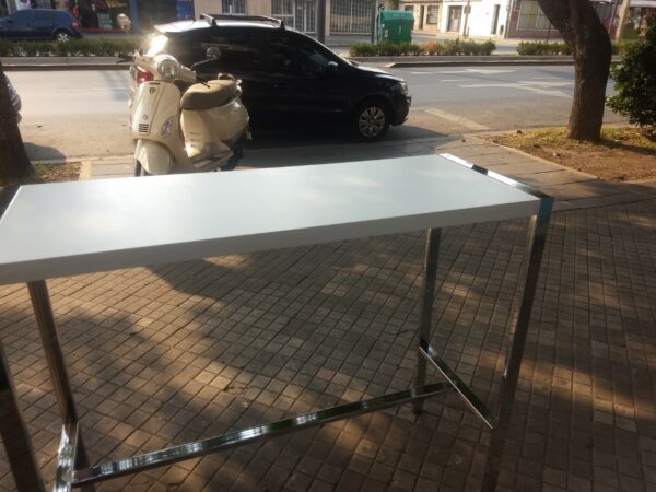 Mesa Barra Desayunador. Tapa Melamina Base Cromada 120 X 45.