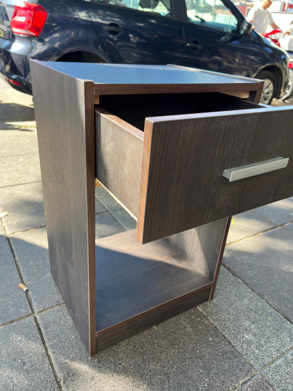 Mesa De Luz. 1 Cajon, 1 Estante- 60 X 38 X 34- Melamina