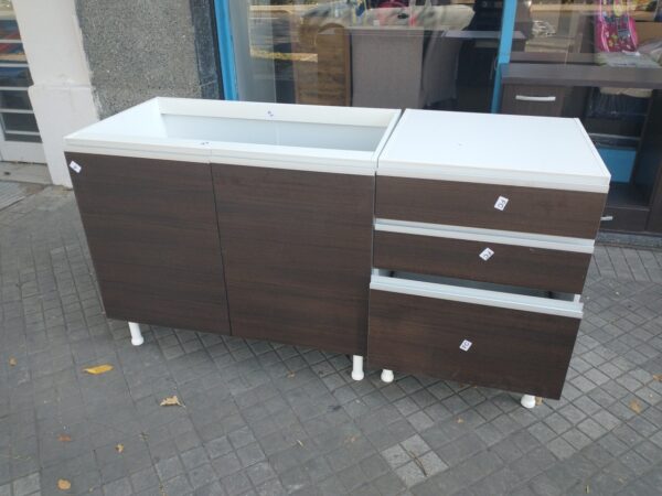 Bajo Mesada 2 Puertas, 3 Cajones. 160- 58- 82. Perfil Jb 160