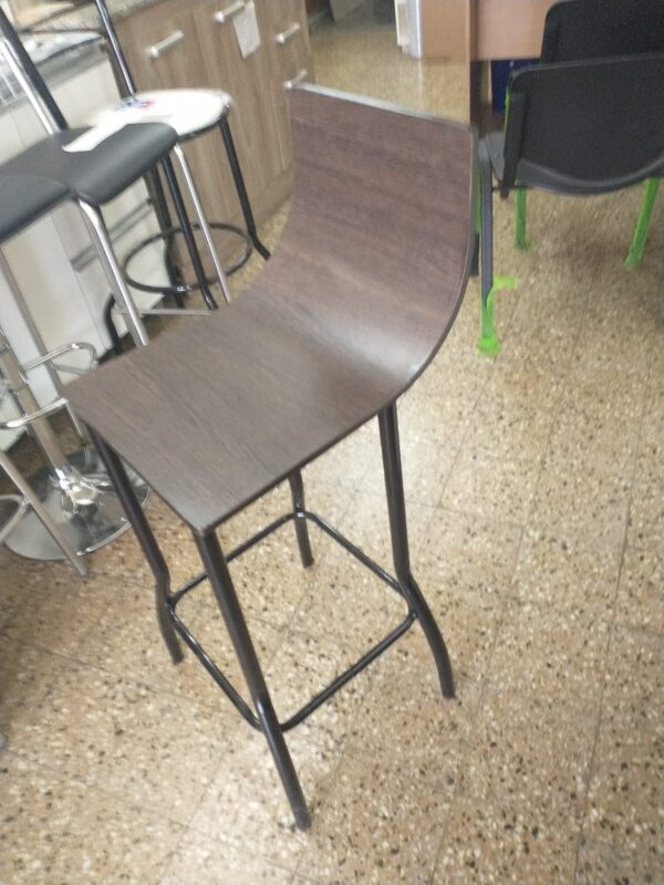 Taburete Banqueta Alta- Asiento Y Respaldo De Madera. Bari