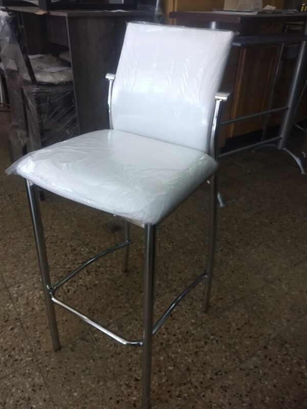 D_958947-MLA40173027466_122019-F.jpg Banqueta Taburete Praga. Caño Cromado. Tapizadas En Cuerina