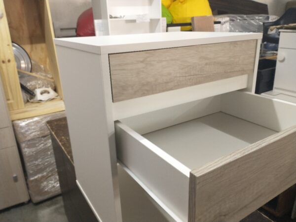 Mesa De Luz Para Sommier 2 Cajones Corred Metalicas Cod 3402