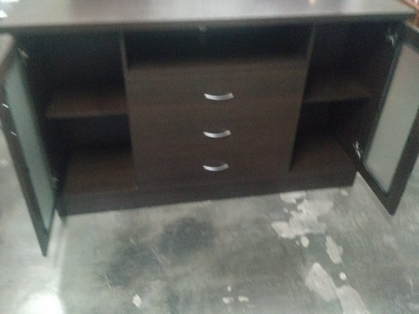 D_650479-MLA27560221092_062018-F.jpg Bahiut Vajillero. Para Tv Led 2 Puertas 3 Cajones. 150 X 90