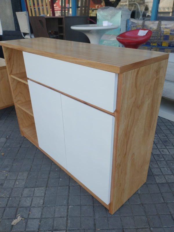 Bahiut Vajillero Tapa Paraiso Con Blanco 1.20 X 0.90 2 Ptas