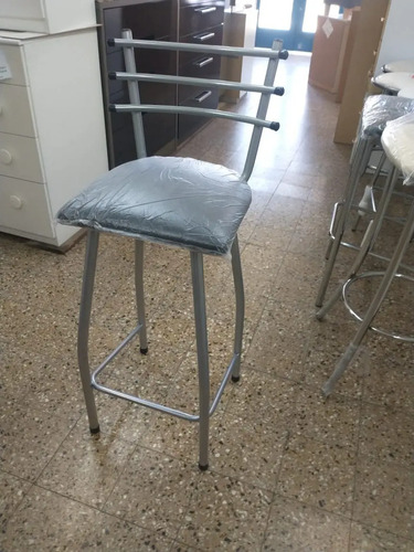 D_637458-MLA50290418797_062022-O.jpg Banqueta Taburete Alto. Con Respaldo De Caño Y Asiento Tapiz