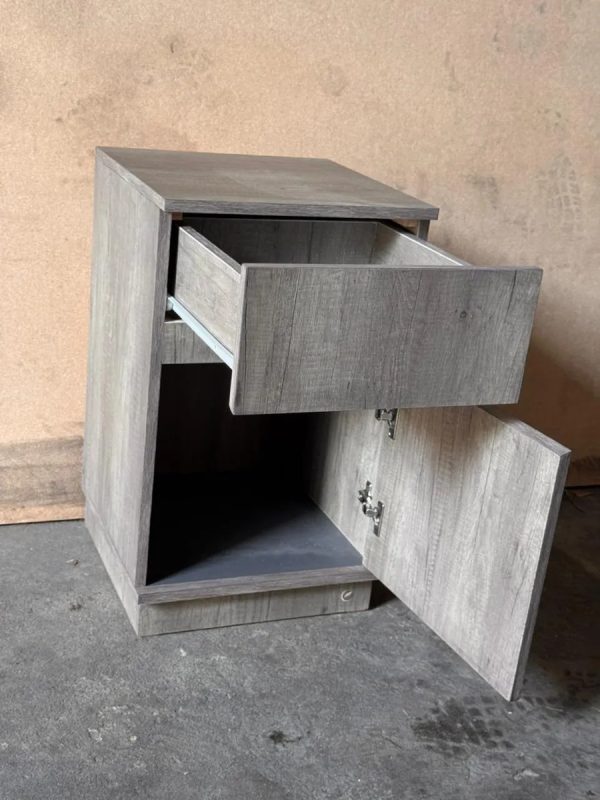 Mesa De Luz Para Sommier, 1 Cajon, 1 Puerta- 38 X 61 X 38