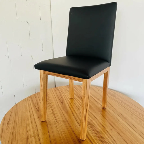 Juego De 6 Sillas Giner. Madera Paraiso Tapizado En Cuerina