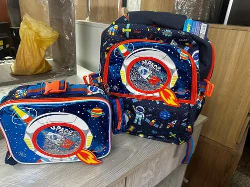Mochila Escolar, Lunchera Y Monedero. Space. Vest