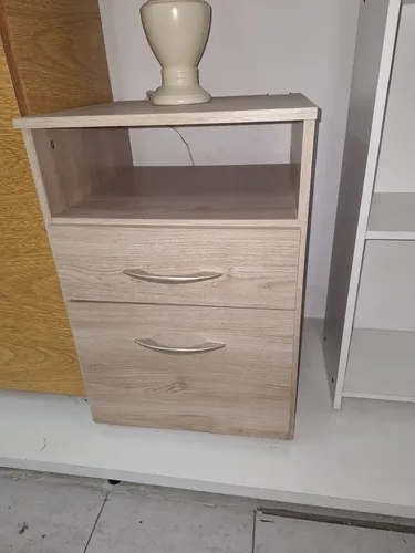 Mesa De Luz 1 Cajon, 1 Puerta, 1 Estante. Cod. 962
