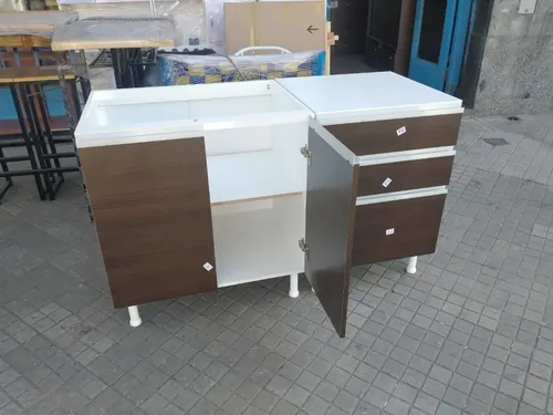 Bajo Mesada 2 Puertas, 3 Cajones. 140 X 85 X 60. Jb 140