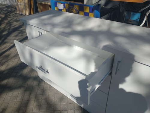 Comoda Chiffoniers Melamina 1.40 Mts. 2 Puertas 4 Cajones