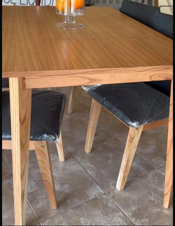 D_800744-MLA110317412791_042026-F.jpg Mesa Enchapada 1.30 X 0.80 + 4 Sillas Karim Paraiso Melamina