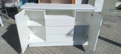 Bahiut Rack Vajillero 2 Puertas, 3 Cajones- 1.40 X .90