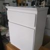 Mesa De Luz Para Sommier- Mdf Laqueado Prisma 70 X 50 X 38