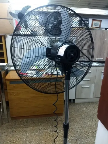 D_943572-MLA33082929314_122019-O.webp Ventilador Industrial 26 Paletas Metálicas- De Pie
