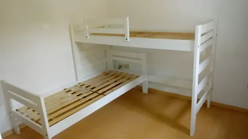 Cama Cucheta Rinconera- Pino Lustrado Cod. 209- Pacifico