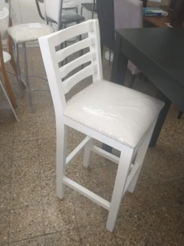 D_994239-MLA44041135029_112020-O.webp Taburete Banqueta Guatambu. Resp. Madera Asiento Tapizado