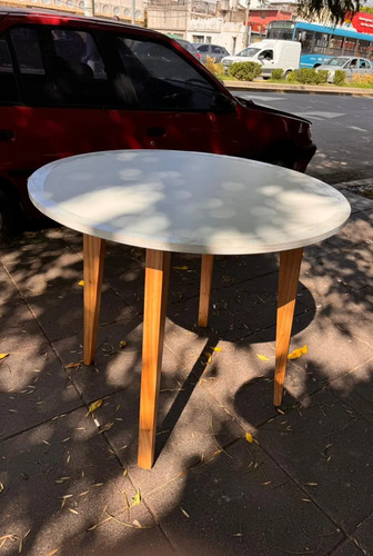 Mesa Redonda 90 Cm. Patas De Madera Paraiso, Tapa Melamina