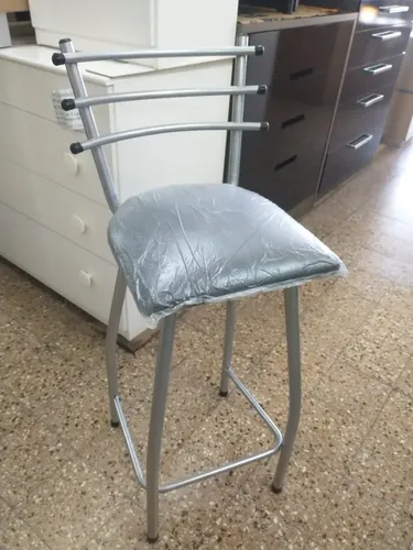D_999825-MLA50290561104_062022-O.webp Banqueta Taburete Alto. Con Respaldo De Caño Y Asiento Tapiz