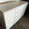 D_745402-MLA111759218986_062026-O.jpg Comoda Chiffoniers Melamina 1.40 Mts. 2 Puertas 4 Cajones