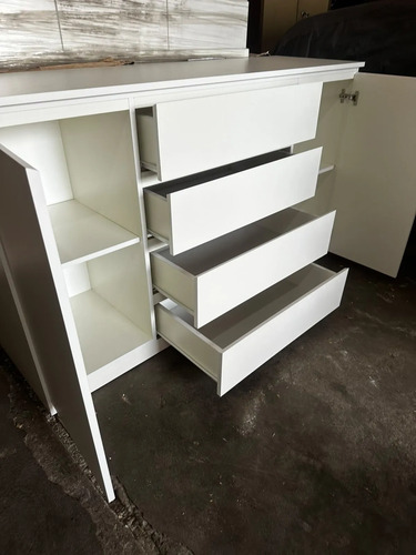 D_841445-MLA112853575399_062026-O.jpg Comoda Chiffoniers Melamina 1.40 Mts. 2 Puertas 4 Cajones